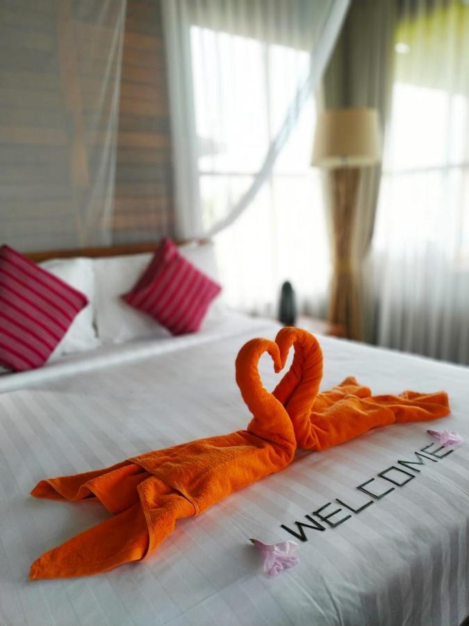 Marind Dive Eco Resort Waha Bagian luar foto