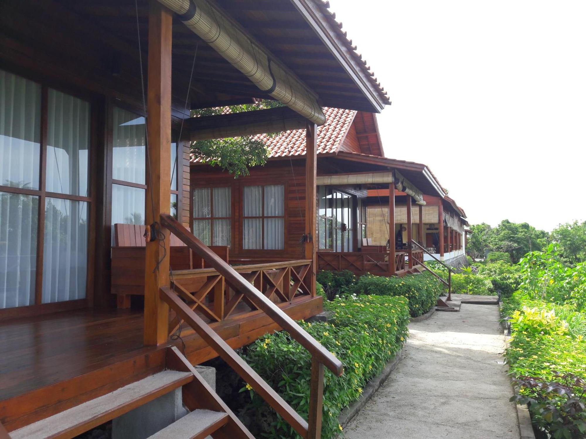Marind Dive Eco Resort Waha Bagian luar foto