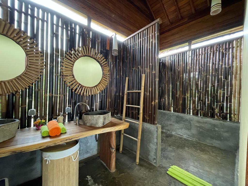 Marind Dive Eco Resort Waha Bagian luar foto